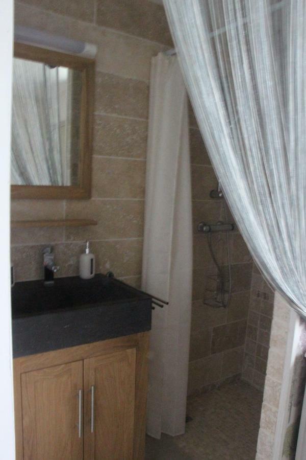 Bais  Chambres Aux Bonnes Herbes المظهر الخارجي الصورة